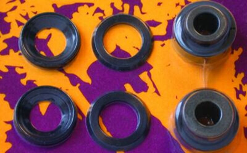 SHOCK ABSORBER BEARING KIT FOR HONDA CR250/500 1989-90
