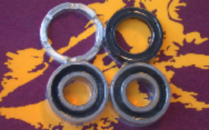 PIVOT WORKS Rear Wheel Bearings And Seals Kit
