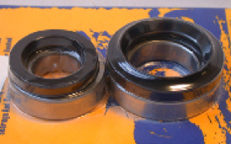 PIVOT WORKS Rear Wheel Bearings And Seals Kit