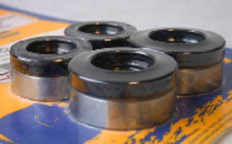 PIVOT WORKS Front Wheel Bearings And Seals Kit