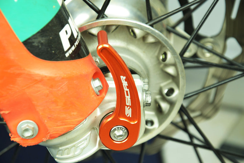 SCAR Front Axle Pull Orange