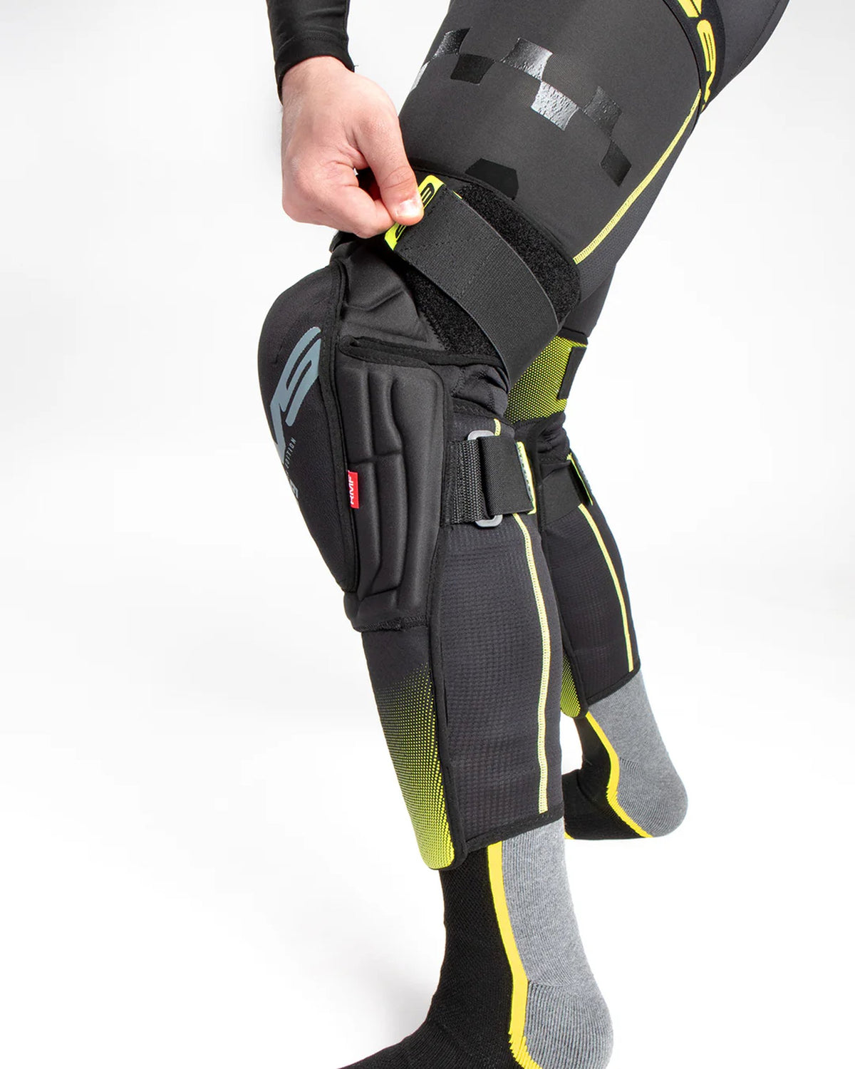 EVS TP199 Knä-/skenbensskydd Svart/Hi Vis, L/XL