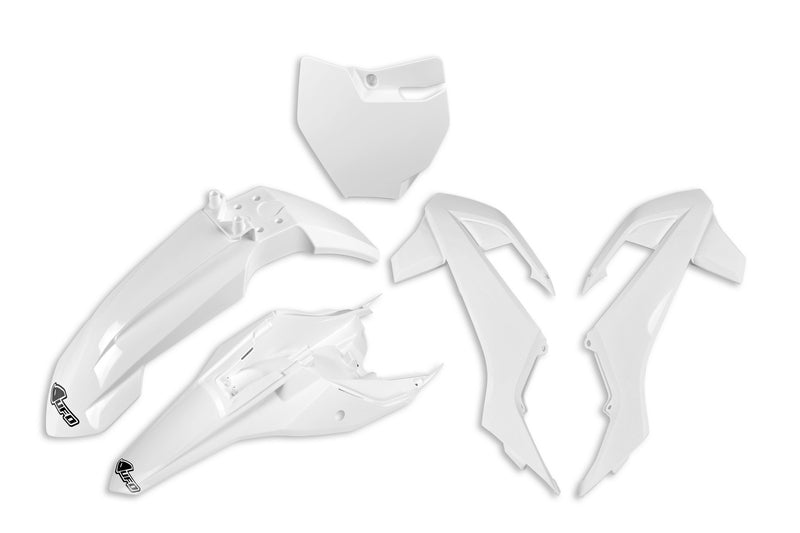 UFO Plastic Kit White Gas Gas MC 65