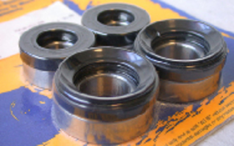 PIVOT WORKS Front Wheel Bearings And Seals Kit