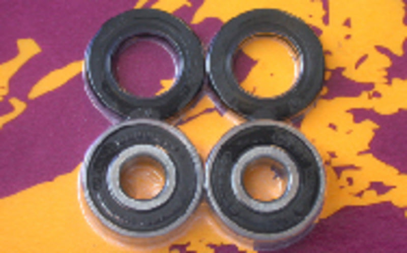 PIVOT WORKS Front Wheel Bearings And Seals Kit