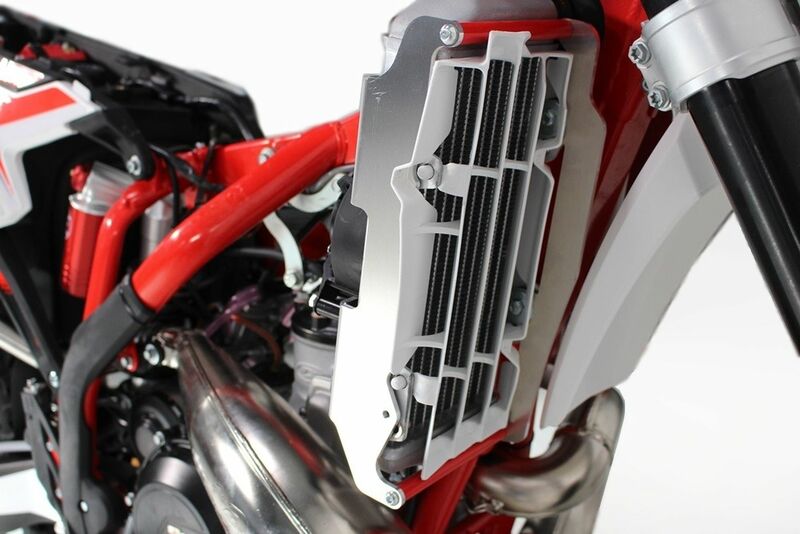 AXP Aluminium Radiator guard - Beta RR
