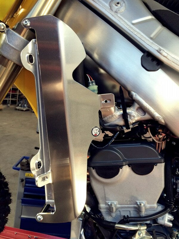 AXP Aluminium Radiator guard - Suzuki RM-Z250