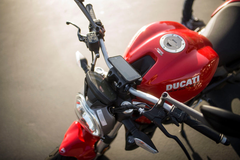 SP-CONNECT Moto Bundle fixed on Handlebar Samsung S10E