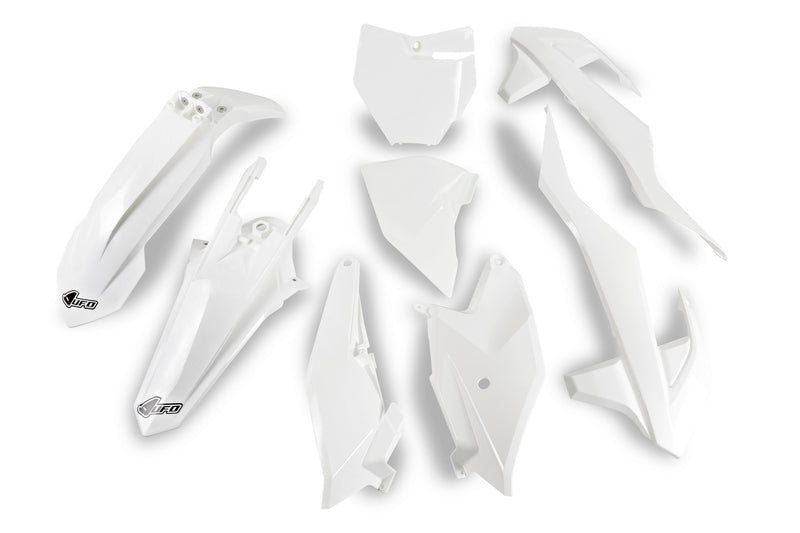 UFO Plastic Kit White Gas Gas MC85