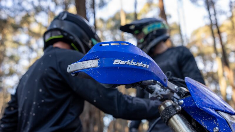 BARKBUSTERS EGO Handguards - Two Point mount (Straight 22mm)