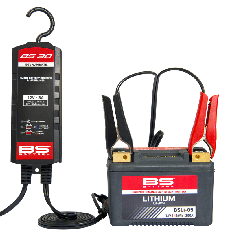BS BATTERY BS30 Smart Battery Charger - 12V 3A