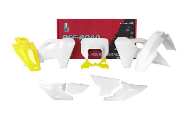 RACETECH Plastic Kit - Oem Color (24)