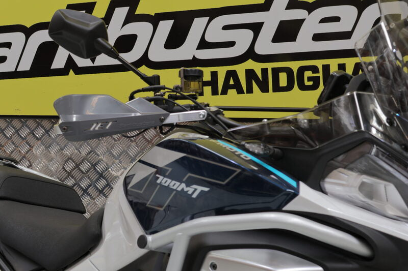 BARKBUSTERS Hardware Kit Two Point Mount